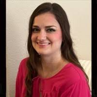 200+ "Emily Becker" profiles