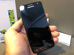 Samsung Galaxy On5 (2016) - Pictures ...