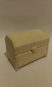 Te sirven para guardar pequeños objetos, o bien para organizar los enseres del baño e incluso para utensilios de cocina. Pequeno Cofre De Madera Paso 8 Hacer Askix Com
