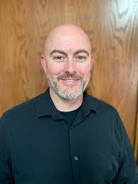 Casey Dale's Instagram, Twitter & Facebook