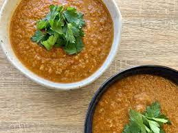 Pumpkin And Pancetta Soup The Fast 800 In 2020 Recipes Cooking 800 Calorie Meals