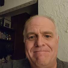 VERY SAD UPDATE ❤️‍🩹 One of the two Milwaukee Police officers shot while  protecting their city Friday has died. Officer Kendall Corder was just 32  years young. REST IN PEACE, OFFICER 🫡 📸: MPD