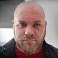 Wayne Luff's Instagram, Twitter & Facebook