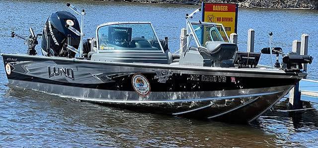 Charter Boat | Lake Superior Anglin