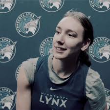 Alanna Smith Dancing