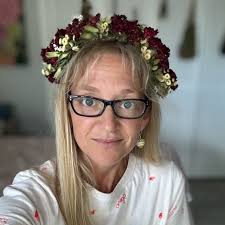 Kate Lindquist (@peaceloveart_) · Instagram photos and Reels