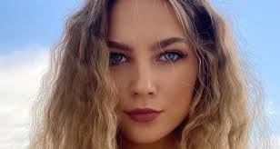 Mixing & Mastering Engineers, Producers & Songwriters who worked with  Matroda