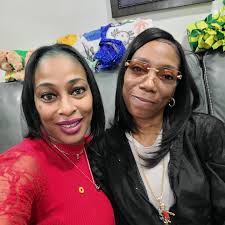 Malika Harris (@goodonehere) • Instagram photos and videos