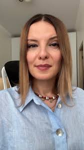 @AnnaFromUA_YT's video Tweet