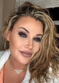 Tonight's Smokey Eye For Women Over 40. #BlackEyeshadow  #makeupforwomenover40 #beautyatanyage #anastatiabeverlyhills #scottbarnes  #Sigma