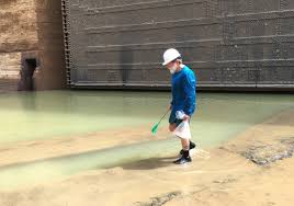 The suez canal (near egypt) Fish Invasions Follow Panama And Suez Canal Expansions But Research Halted By Pandemic Smithsonian Institution