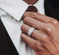 Who Buys The Mans Wedding Ring