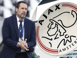 John van 't Schip tekent voor twee jaar bij Ajax: 'De club moet snel de weg  omhoog pakken' | Nederlands voetbal | AD.nl