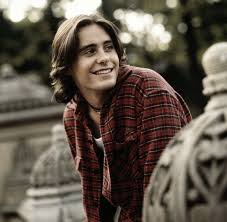 My first video about my idol, jared leto (singer, songwriter, musician, actor, director, producer, photographer, artist), maybe my biggest inspiration in li. Best Of Jared Leto On Twitter Young Jared Leto Is One Of The Most Beautiful Things In This World