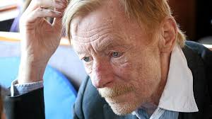 Umgeben von einem Hauch Einsamkeit