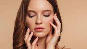 Rughe a 30 anni: le cause e i trattamenti preventivi più popolari