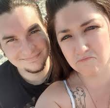 What should I do to speed up thawing a 20 lb turkey?