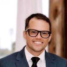 Scott Groh's Instagram, Twitter & Facebook