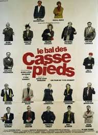 Vous trouverez des graphiques sous le tableau par pays et le tableau de l'évolution mondiale jour par jour sous ces graphiques. Le Bal Des Casse Pieds