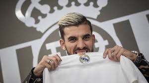 Daniel dani ceballos fernández (born 7 august 1996) is a spanish professional footballer who plays for real betis as a central midfielder. Ceballos Barcelona Have Asked About Midfielder Says Betis Vice As Com