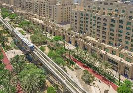 Apartment compromises of a large fully fitted kitchen and a spacious living are. Palm Jumeirah Die Besten Aktivitaten Auf Dubais Palmeninsel Dubai De
