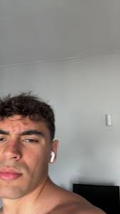 Victor Tur Lillo (@keepit9)'s videos with Me Gustas Tu