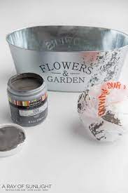 Small apartment decorating christmas decorations for the home mackenzie childs small decor glamour home diy renovation summer decor trash cans decor. Diy Galvanized Bucket Decorating Idea For Spring