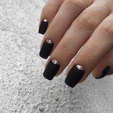 Manicuría rusa, esmaltado semipermanente y tradicional. Pin En Nogti