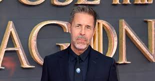 Sons Of Stoke-On-Trent Quiz | U.K. People | 10 Questions