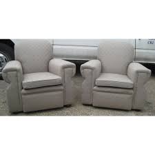 The suite has 2 recliners and a comfortable chaise. Alessio Maiorana Sons Upholstery Cambridge Upholsterers Yell