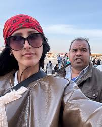 I chose my pics cairofully