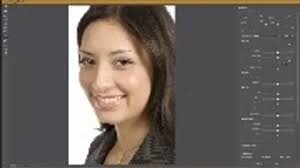 How to automatically remove tourists (or other moving objects) from your  photo in less than a minute