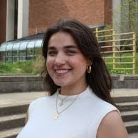 Jenna Maguire's Instagram, Twitter & Facebook