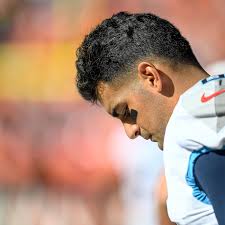 Qb marcus mariota is known for using his legs, but his physicality might be overlooked. How Did Things Get So Bad For Marcus Mariota And The Titans Sbnation Com
