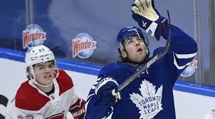 Nick suzuki takes the puck on the right side and snipes it far side past jack campbell to tie game 3 between the montreal canadiens and toronto maple leafs in the second period. Canadiens Vs Maple Leafs Predictions Odds Preview
