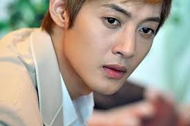 For the role in this drama he received male popularity award at mbc drama awards as for the leader role in drama playful. Fans Upset After Ex Girlfriend Of Kim Hyun Joong Drops Assault Charges Against Him Latest Others News The New Paper
