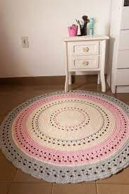 tapete redondo de croche rosa cru e cinza 1m tapete redondo de croche tapete redondo tapete