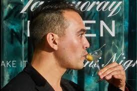 Jonathan Lind's Instagram, Twitter & Facebook