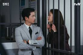 Bölüm'ü onlinedizi farkıyla hd ve yüksek ses kalitesi ile altyazılı olarak izleyebilirsiniz. Recap Vincenzo Episode 7 Drama Milk