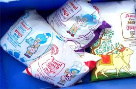 GST बदलाव के बाद भी नहीं सस्ता होगा दूध, Amul ने बताया सच - milk will not become  cheaper even after gst changes-mobile