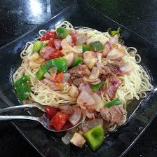Hand pulled noodle is famous in china. Mee Tarik Warisan Asli Cawangan Bangi Hafiz Rahim