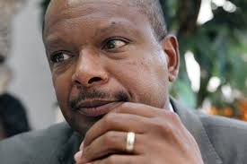 More than 200 salute St. Louis police chief during final roll call today