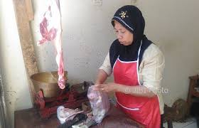 Ilmu lembu sekilan merupakan ajian kanuragan kejawen tingkat tinggi yang termasuk ilmu tersohor di tanah nusantara. Penjualan Daging Kambing Siap Sepi Pembeli