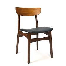 Danish modern dining tables are typically made with rosewood, mahogany, or teak, and have natural finishes that let the wood speak for itself. Luxury Teak Vintage Danish Dining Table Chair Retro Studio