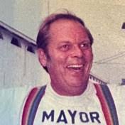 Shawn Getchell's Instagram, Twitter & Facebook