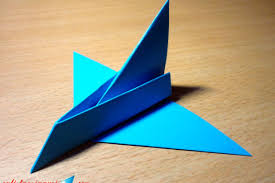 Langsung cek saja bagaimana cara membuatnya. Cara Membuat Pesawat Luar Angkasa Dari Kertas Origami Pesawat Kertas