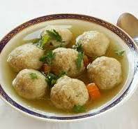Sopa de bolas de matzá
