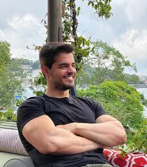 18 5k Likes 606 Comments Berk Atan Berkatan On Instagram Turkish Film Turkish Actors Cute White Boys