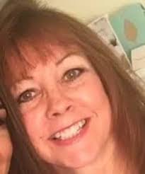 Eileen Tate's Instagram, Twitter & Facebook