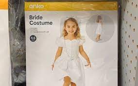 Kmart Pulls Child Bride Halloween Costume The Mary Sue
